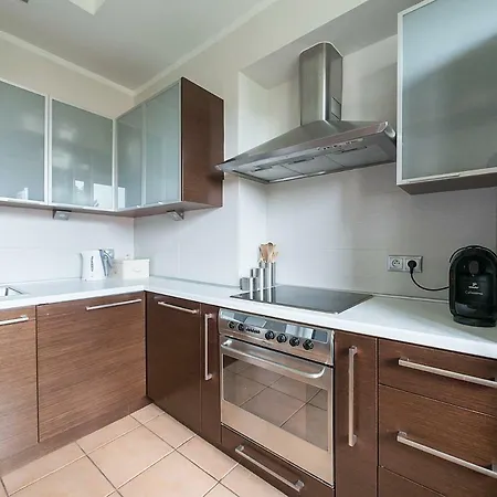 Olsza Cozy & Quiet 2 Level *